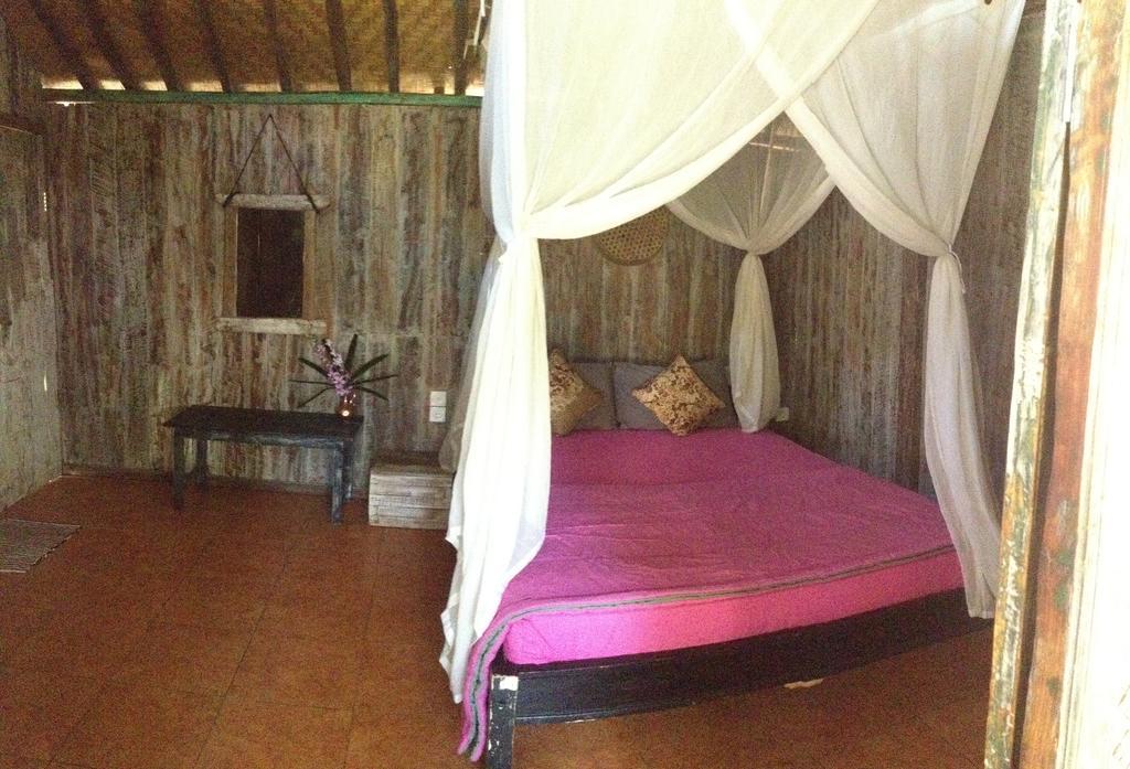 D'Tegale Homestay Cepaka Exterior photo