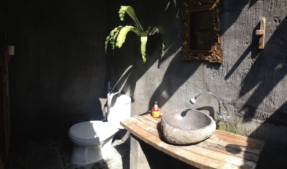 D'Tegale Homestay Cepaka Exterior photo