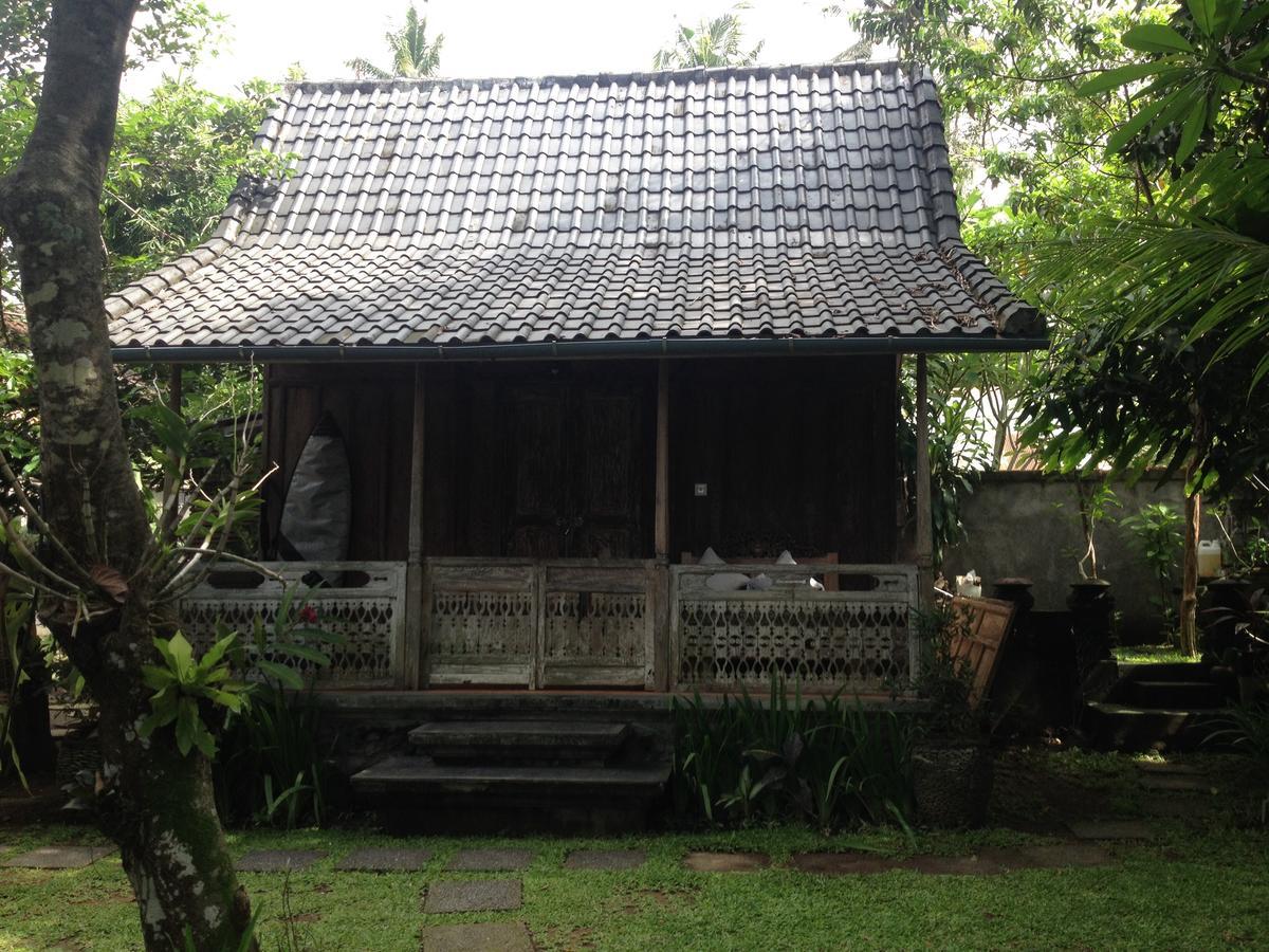 D'Tegale Homestay Cepaka Exterior photo
