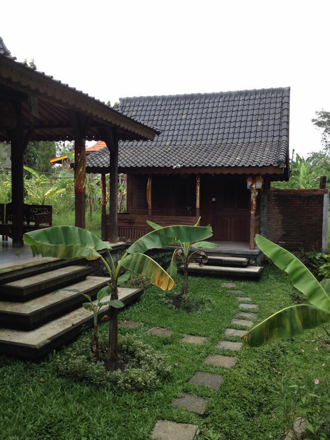 D'Tegale Homestay Cepaka Exterior photo