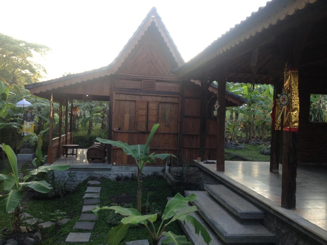 D'Tegale Homestay Cepaka Exterior photo