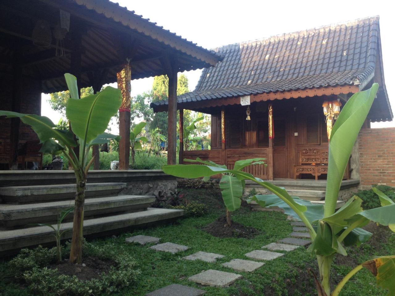 D'Tegale Homestay Cepaka Exterior photo