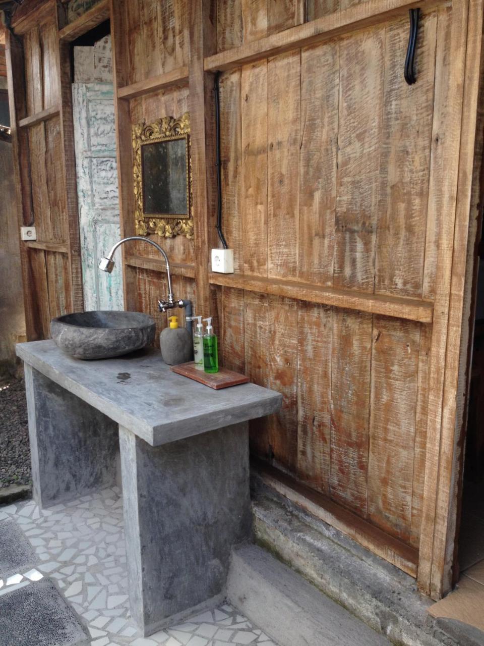 D'Tegale Homestay Cepaka Exterior photo